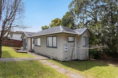 Photo of property in 70 Solar Road, Glen Eden, Auckland, 0602