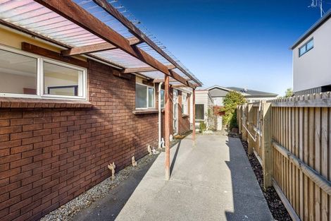 Photo of property in 2/43 Rogers Street, Sydenham, Christchurch, 8023