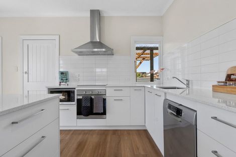 Photo of property in 121 Kippenberger Avenue, Rangiora, 7400