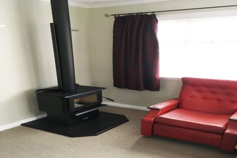 Photo of property in 7 Percival Road, Paraparaumu Beach, Paraparaumu, 5032