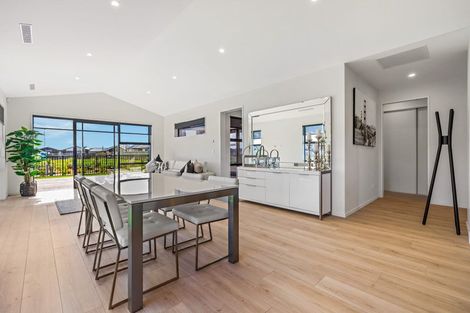 Photo of property in 51 Collier Drive, Halswell, Christchurch, 8025