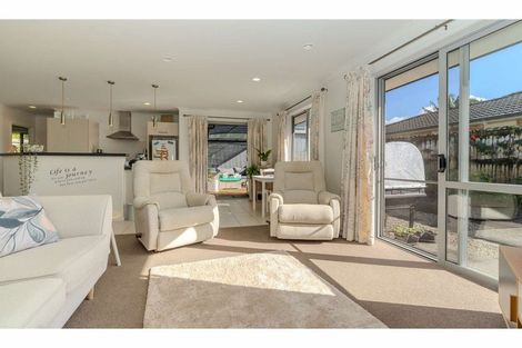 Photo of property in 21 Ranui Avenue, Kerikeri, 0230