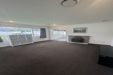 Photo of property in 43 Hilling Street, Titirangi, Auckland, 0604