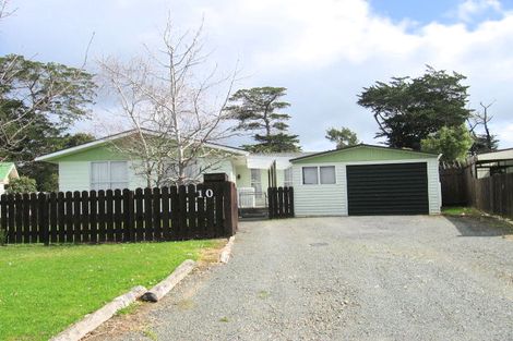 Photo of property in 10 Doctors Hill Road, Maungaturoto, 0520