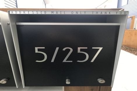 Photo of property in 5/257 Armagh Street, Christchurch Central, Christchurch, 8011