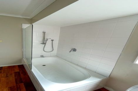 Photo of property in 3a Pine Road, Orewa, 0931