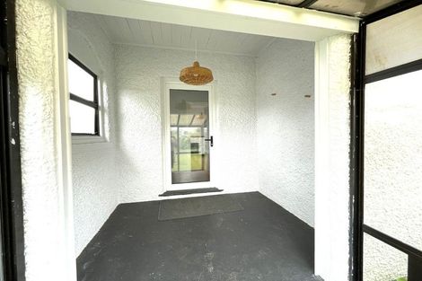 Photo of property in 57 Fitzroy Road, Fitzroy, New Plymouth, 4312