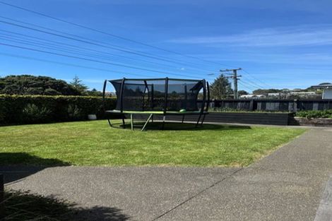 Photo of property in 28 Windsor Road, Bellevue, Tauranga, 3110