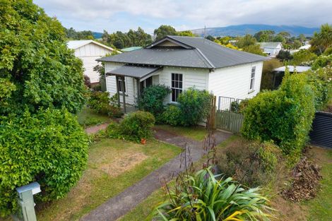 Photo of property in 3 Atkinson Street, Woodville, 4920
