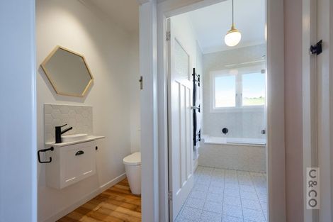 Photo of property in 79 Mount Albion Rise, Taupaki, Henderson, 0782