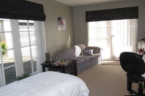 Photo of property in 25 Parkstone Avenue, Ilam, Christchurch, 8041