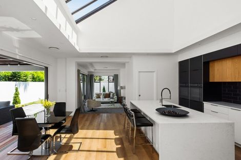 Photo of property in 25a Hetley Crescent, Taradale, Napier, 4112