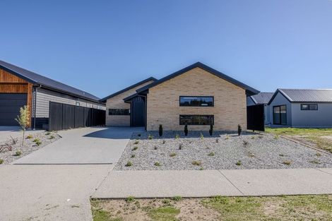 Photo of property in 36 Longview Drive, Lake Hawea, 9382