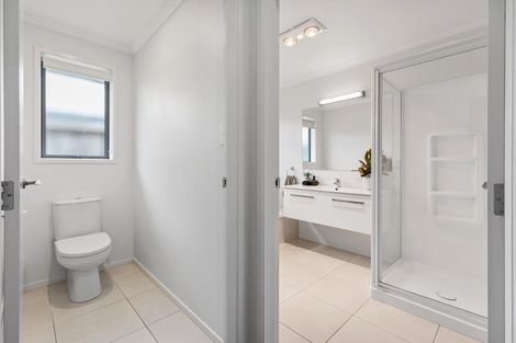 Photo of property in 103 Landing Drive, Pyes Pa, Tauranga, 3112