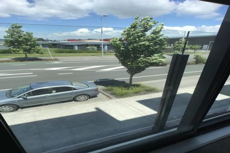 Photo of property in 174 Hobsonville Point Road, Hobsonville, Auckland, 0616