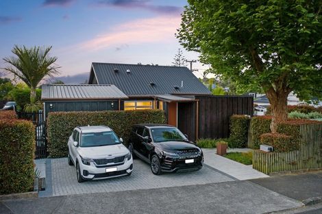 Photo of property in 44 Livingstone Street, Westmere, Auckland, 1022