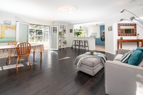 Photo of property in 5-7 Kohekohe Road, Waikanae, 5036