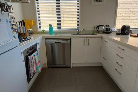 Photo of property in 41 Station Street, Hobsonville, Auckland, 0616