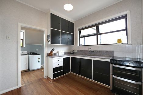 Photo of property in 9 Rutherford Road, Marewa, Napier, 4110