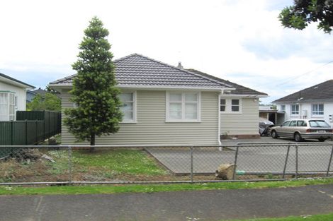 Photo of property in 39 Shortt Avenue, Mangere Bridge, Auckland, 2022