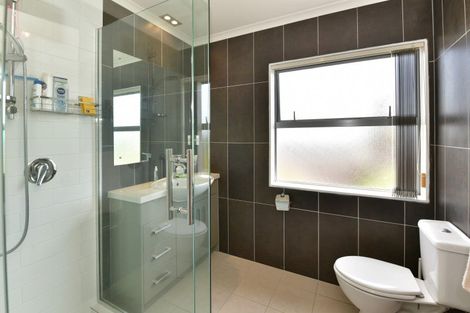 Photo of property in 9 Fingal Way, Gulf Harbour, Whangaparaoa, 0930