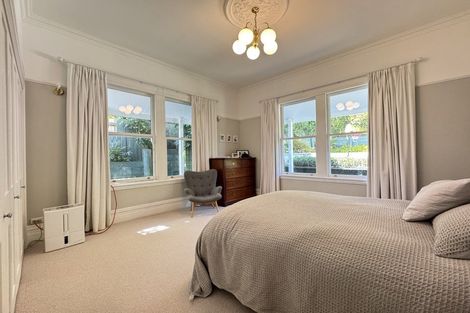 Photo of property in 117 Townsend Road, Miramar, Wellington, 6022