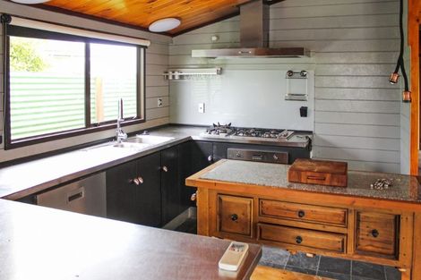 Photo of property in 21 Rosedale Crescent, Cloverlea, Palmerston North, 4412