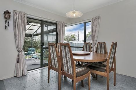 Photo of property in 4 Rush Creek Drive, Westgate, Auckland, 0614