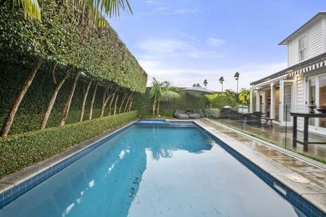 Photo of property in 63 Tainui Road, Devonport, Auckland, 0624