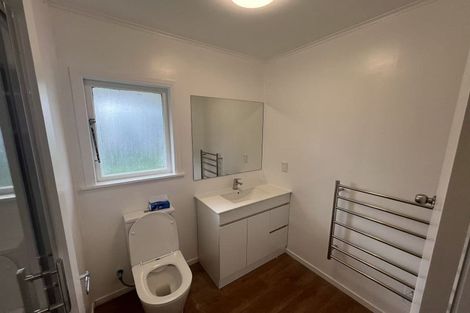 Photo of property in 12 Mack Place, Red Hill, Papakura, 2110