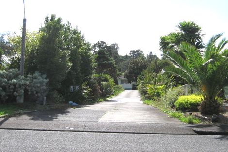 Photo of property in 65 Riverpark Crescent, Henderson, Auckland, 0610