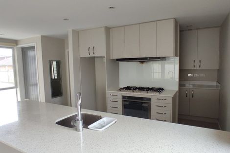 Photo of property in 28e Inverness Road, Browns Bay, Auckland, 0630