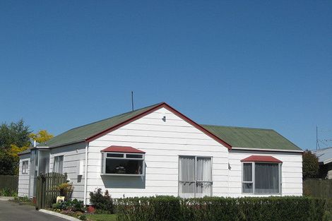 Photo of property in 54 Solomon Avenue, Redwood, Christchurch, 8051