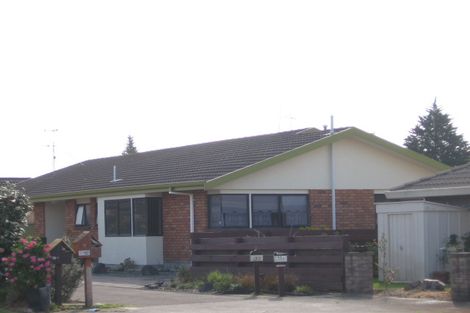 Photo of property in 16b Ngamotu Place, Mount Maunganui, 3116