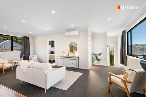 Photo of property in 7a Athol Place, Ravensbourne, Dunedin, 9022