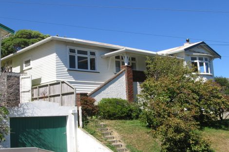 Photo of property in 111 Volga Street, Island Bay, Wellington, 6023