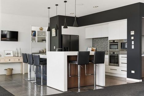 Photo of property in 80 Maxwells Road, Otumoetai, Tauranga, 3110