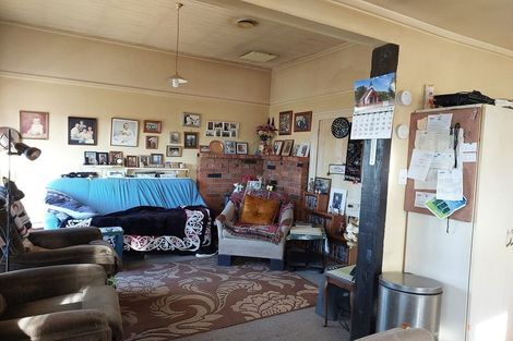 Photo of property in 5 Edward Street, Waimate, 7924