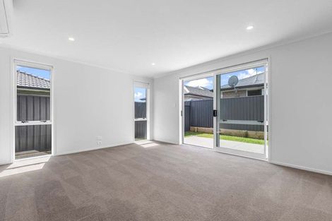 Photo of property in 4 Pioneer Crescent, Omokoroa, 3114