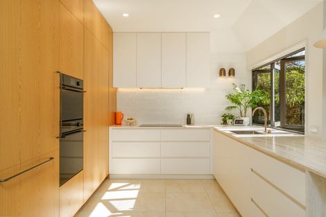 Photo of property in 119 Jeffreys Road, Strowan, Christchurch, 8052