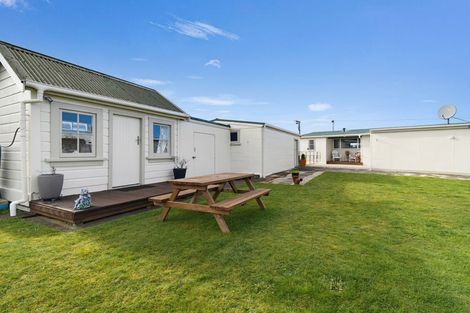 Photo of property in 18 Bell Street, Otane, 4202