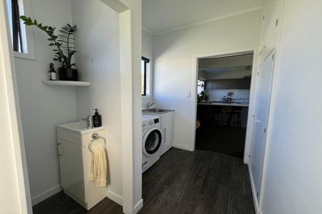 Photo of property in 9 Menzies Street, Westport, 7825