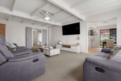 Photo of property in 7 Mahana Road, St Andrews, Hamilton, 3200