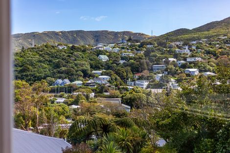 Photo of property in 10 Imlay Crescent, Ngaio, Wellington, 6035
