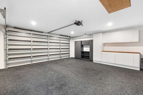 Photo of property in 9 Rehua Place, Waiwhakaiho, New Plymouth, 4312