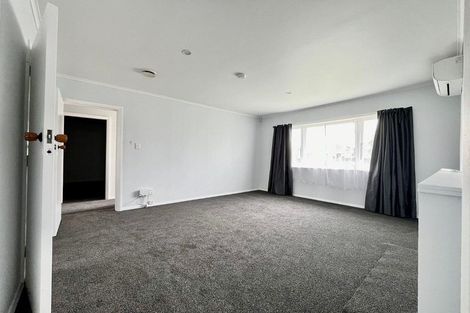 Photo of property in 1/76 Sutton Crescent, Papakura, 2110