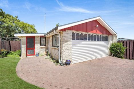 Photo of property in 6 Titoki Place, Pukete, Hamilton, 3200