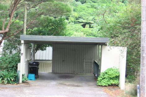 Photo of property in 11b Kamla Way, Khandallah, Wellington, 6035