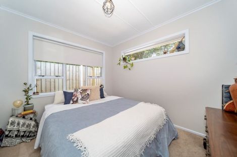 Photo of property in 14 Mount View Place, Spotswood, New Plymouth, 4310