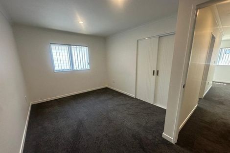 Photo of property in 271 Te Atatu Road, Te Atatu South, Auckland, 0610